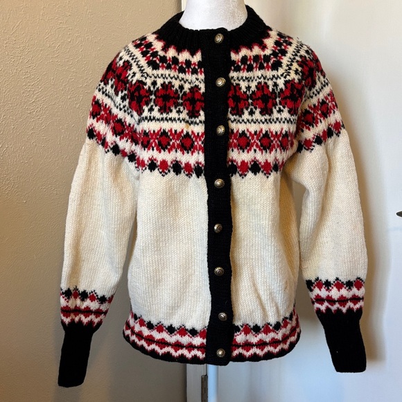 Vintage 70’s Nordic Style Handmade Wool Sweater - Grieder Cardigan
